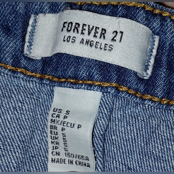 A Forever 21 Zip-up Front Denim Jean Mini Skirt - Picture 5 of 6